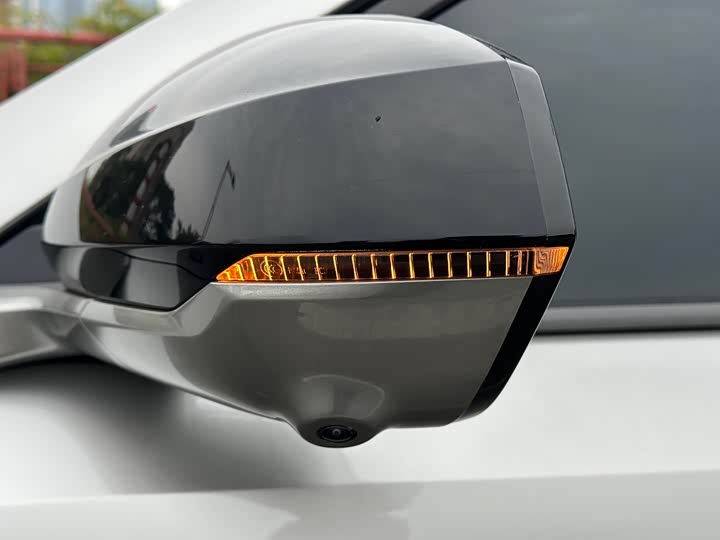 Changan Oshan Z6 Hybrid 2023 2023款 智电iDD 150KM旗舰PLUS智慧泊车版