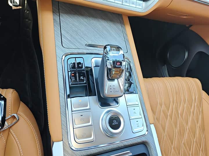 Tank 500 2023 2023款 3.0T 商务版 造境型 5座