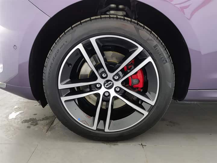 Aito M5 2025 2025款 增程 Ultra 四驱版