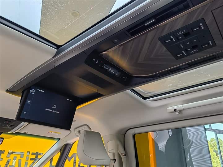 Lexus LM 2023 2023款 500h 六座尊崇版