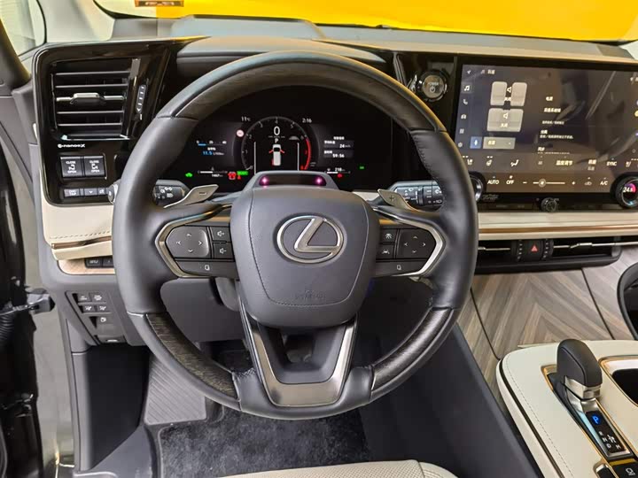 Lexus LM 2023 2023款 500h 六座尊崇版