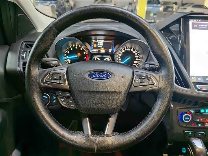 Ford Escape (Kuga) 2019 2019款 EcoBoost 180 两驱豪翼型 国VI