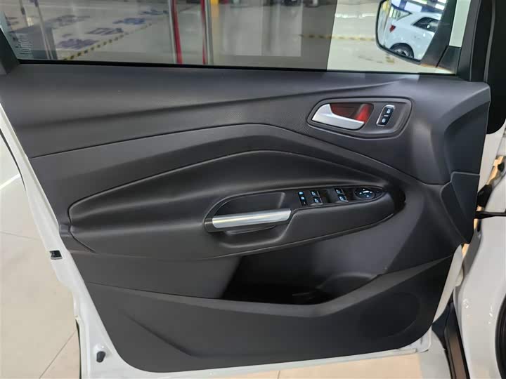 Ford Escape (Kuga) 2019 2019款 EcoBoost 180 两驱豪翼型 国VI