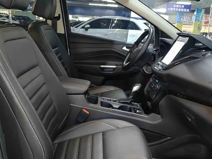 Ford Escape (Kuga) 2019 2019款 EcoBoost 180 两驱豪翼型 国VI