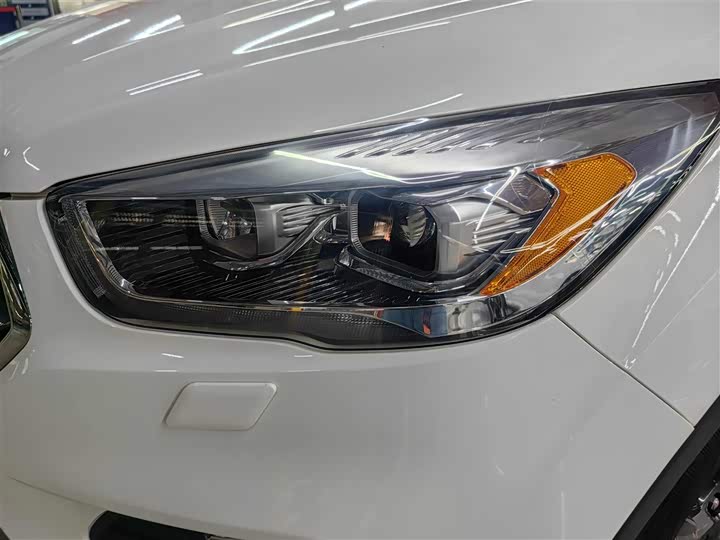 Ford Escape (Kuga) 2019 2019款 EcoBoost 180 两驱豪翼型 国VI