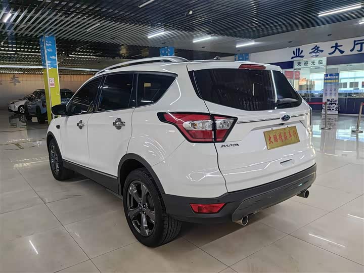 Ford Escape (Kuga) 2019 2019款 EcoBoost 180 两驱豪翼型 国VI