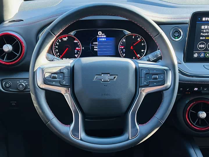 Chevrolet Blazer 2022 2022款 轻混 650T RS Twin-Clutch四驱7座 擎版