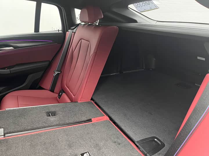 BMW X4 2022 2022款 xDrive 30i M运动曜夜套装