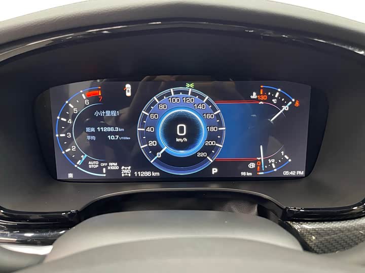 Cadillac XT6 2025 2025款 2.0T 六座四驱尊贵行政黑标版