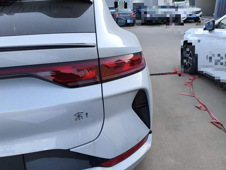 BYD Song L 2025 2025款 662km 超越型