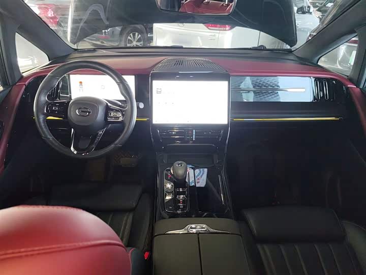 GAC Trumpchi M8 2024 2024款 宗师系列 400T 至尊版