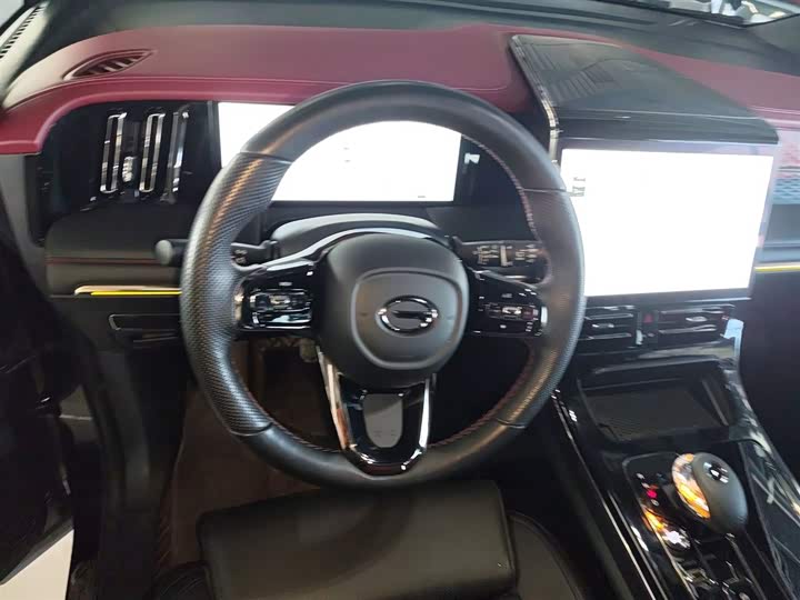 GAC Trumpchi M8 2024 2024款 宗师系列 400T 至尊版