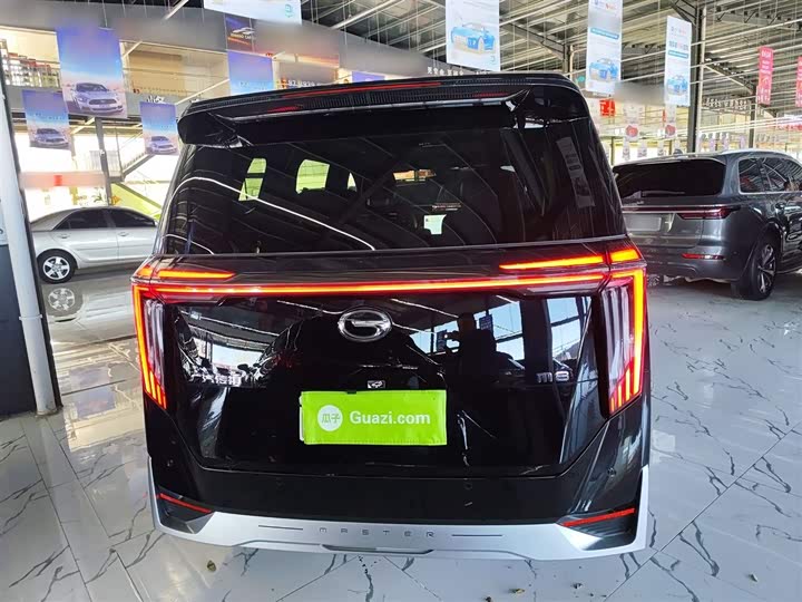 GAC Trumpchi M8 2024 2024款 宗师系列 400T 至尊版