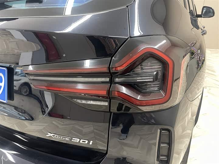 BMW X3 2023 2023款 xDrive30i 领先型 M曜夜套装