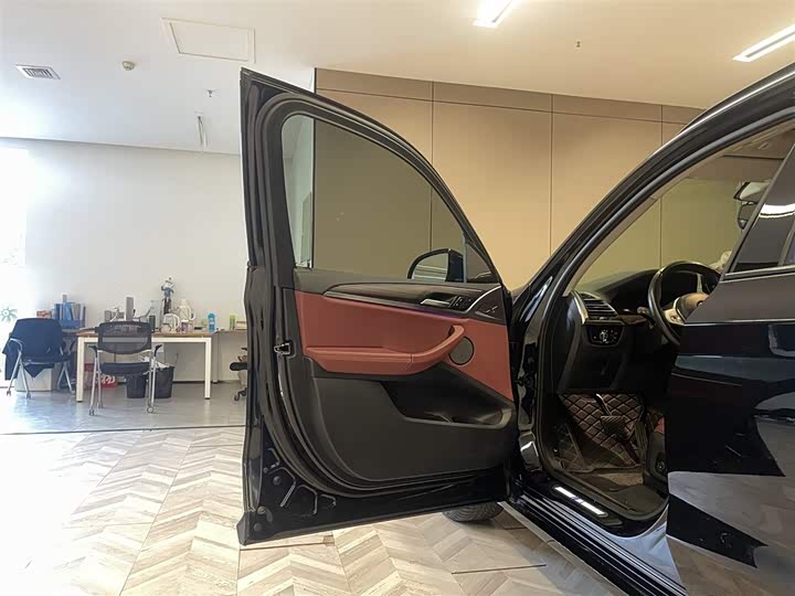 BMW X3 2023 2023款 xDrive30i 领先型 M曜夜套装