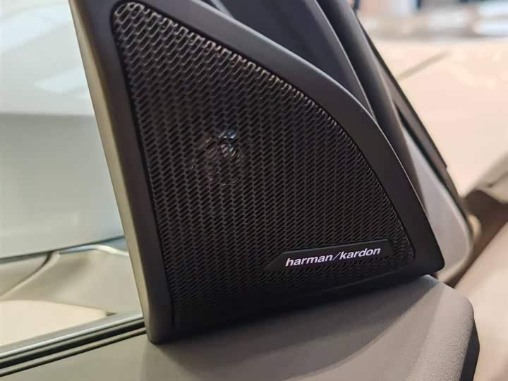 BMW X3 2025 2025款 xDrive30L 尊享型 M运动曜夜套装