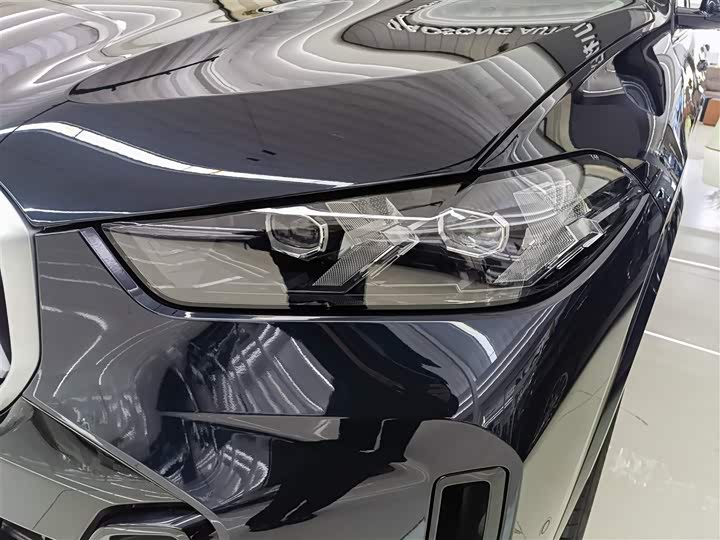 BMW X5 2023 2023款 xDrive 30Li 尊享型M运动套装