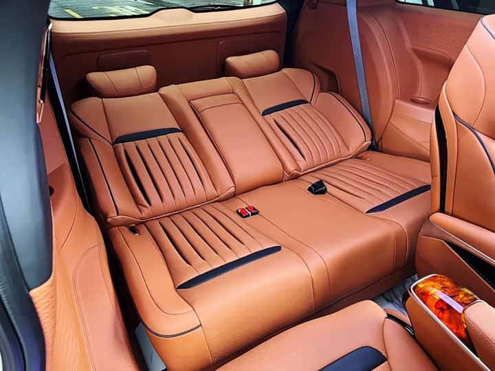 Toyota Granvia 2024 2024款 2.5L混动 舒适版