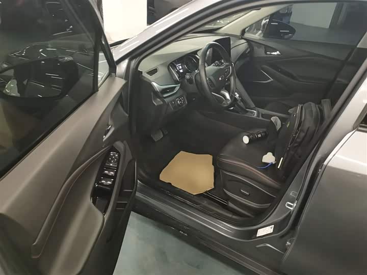 Chevrolet Orlando 2020 2020款 轻混 Redline 530T 自动纵享版（5+2款）