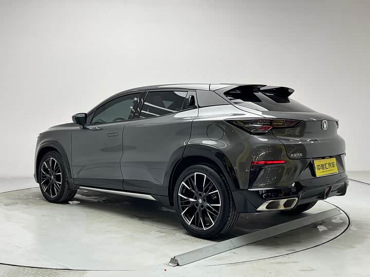 Changan UNI-T 2023 2023款 第二代 1.5T 尊贵型