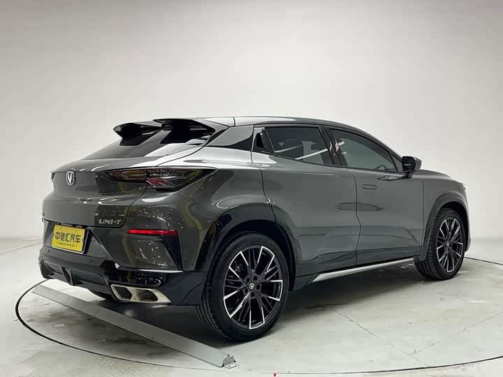 Changan UNI-T 2023 2023款 第二代 1.5T 尊贵型
