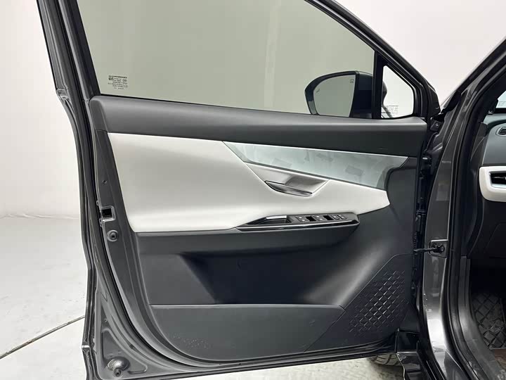 Changan UNI-T 2023 2023款 第二代 1.5T 尊贵型