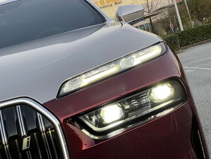 BMW i7 2023 2023款 xDrive60L 豪华套装