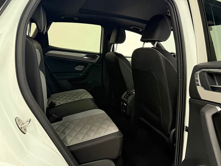 Volkswagen Tayron X 2023 2023款 380TSI 四驱旗舰智慧版