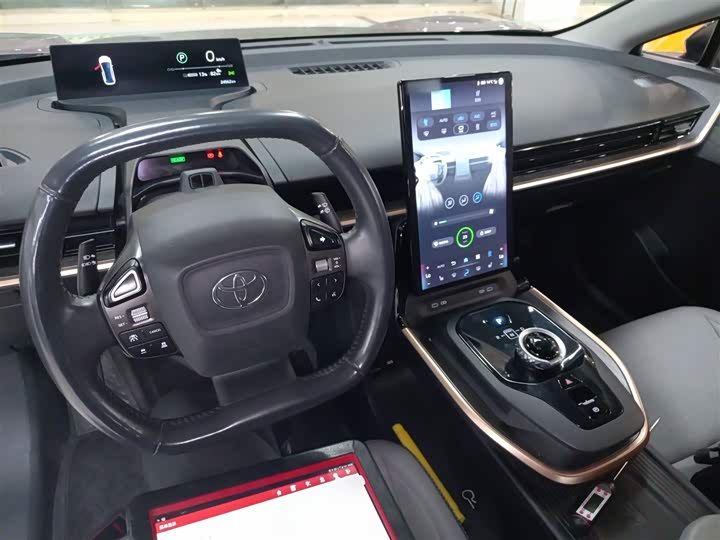 Toyota bZ3 2024 2024款 616km 长续航 Premium