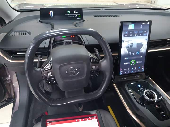 Toyota bZ3 2024 2024款 616km 长续航 Premium