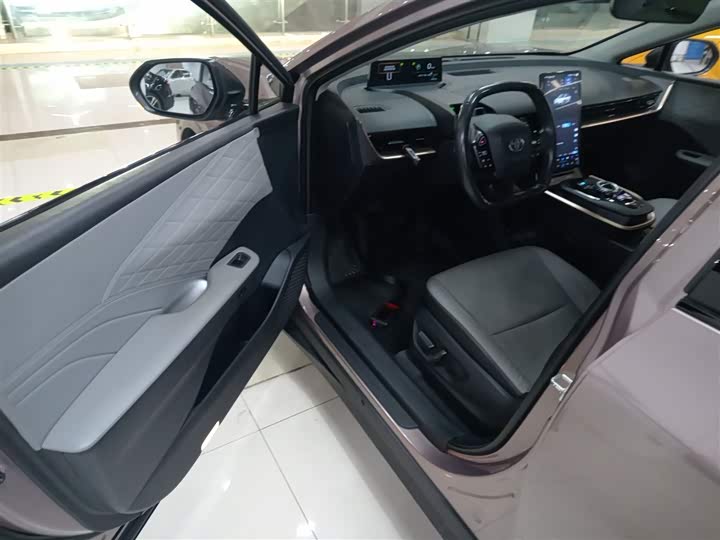 Toyota bZ3 2024 2024款 616km 长续航 Premium