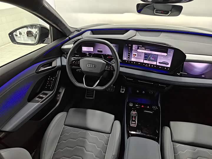 Audi Q6L e-tron 2026 2026款 首发领航版