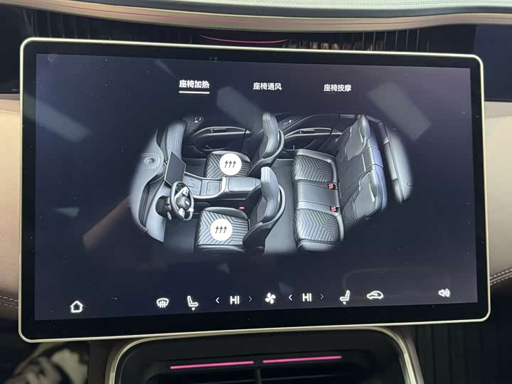 Avatr 11 2023 2023款 鸿蒙 90度 后驱版