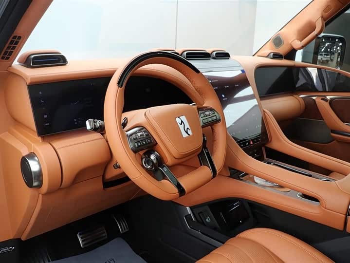 BYD Yangwang U8 2023 2023款 豪华版