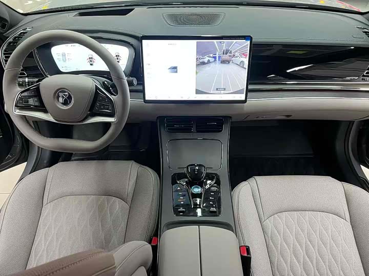 BYD Han 2025 2025款 DM-i 125KM激光雷达智驾型