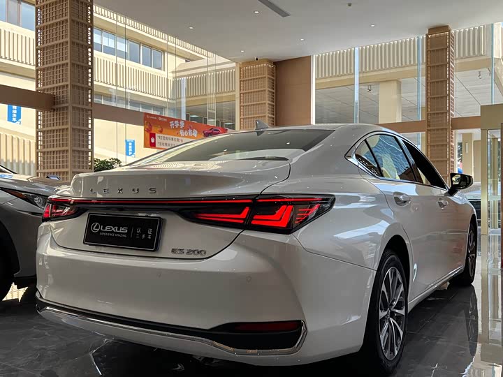 Lexus ES 2025 2025款 200 臻享版