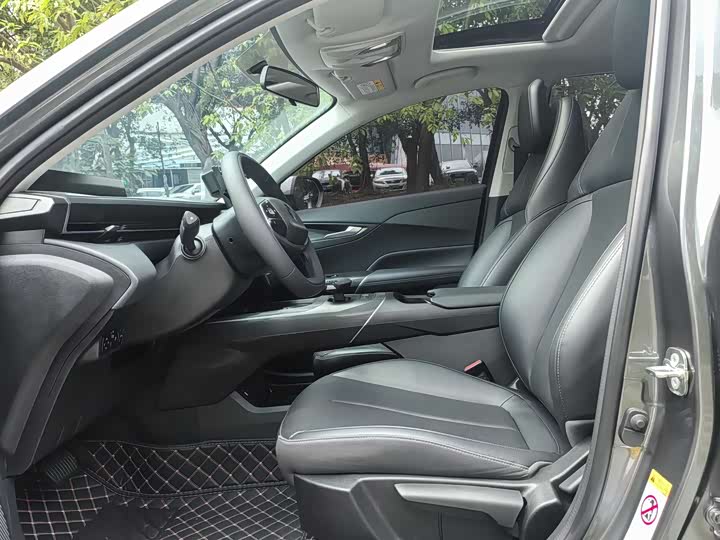 Changan Yida 2023 2023款 蓝鲸NE 1.5T GDI DCT尊享型