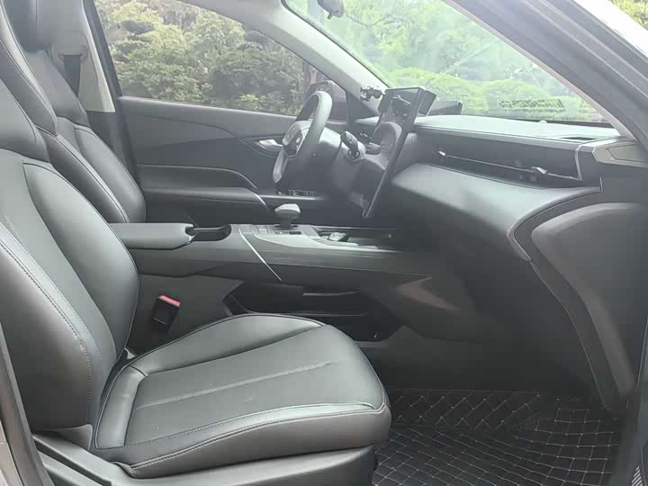 Changan Yida 2023 2023款 蓝鲸NE 1.5T GDI DCT尊享型