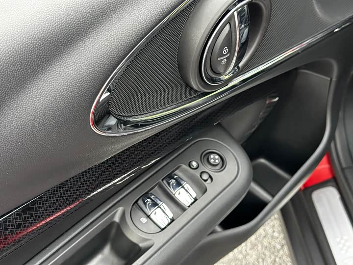 Mini Clubman 2023 2023款 2.0T COOPER S 弧光限量版