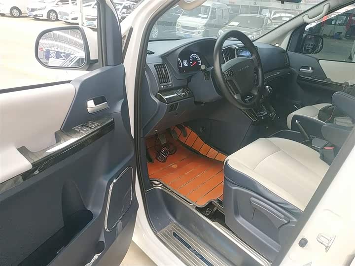 Dongfeng Forthing Lingzhi Plus 2024 2024款 1.5T 手动豪华型 7座