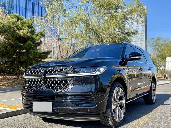 Lincoln Navigator 2025 2025款 3.5T 总统版