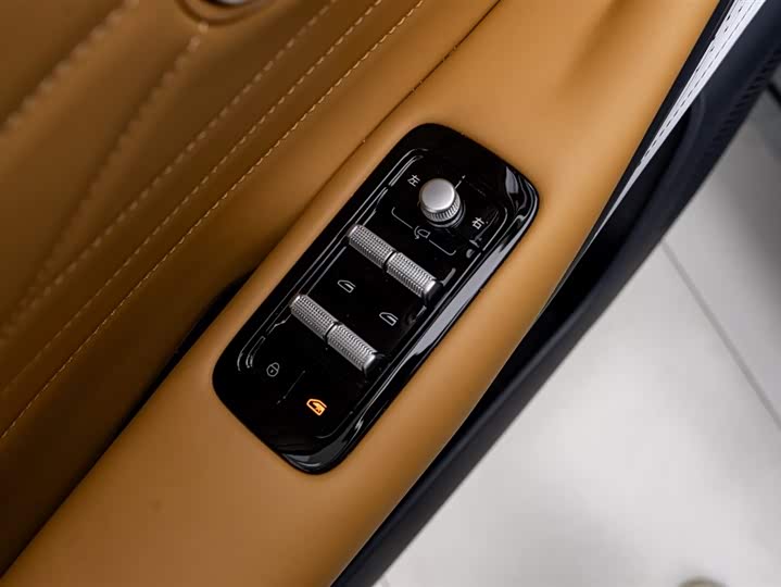 Geely Galaxy Starship 7 2025 2025款 120km 探索+版