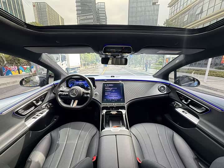 Mercedes-Benz EQE 2022 2022款 350 先型特别版