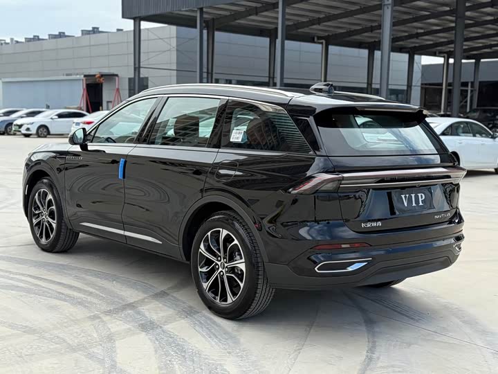 Lincoln Nautilus 2025 2025款 改款 2.0T 四驱尊逸版