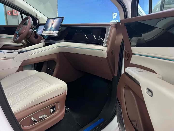 BYD Xia 2025 2025款 DM-i 1.5T 180km 超越型