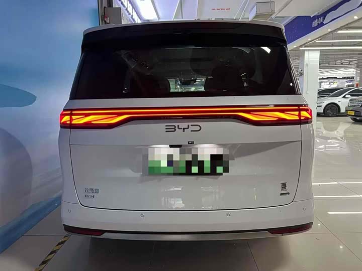 BYD Xia 2025 2025款 DM-i 1.5T 180km 超越型
