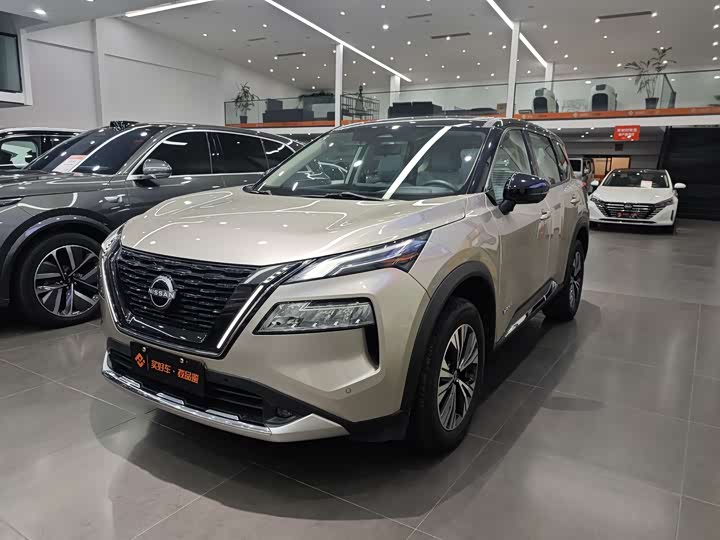 Nissan X-Trail 2023 2023款 e-POWER 超混双电机四驱豪华版