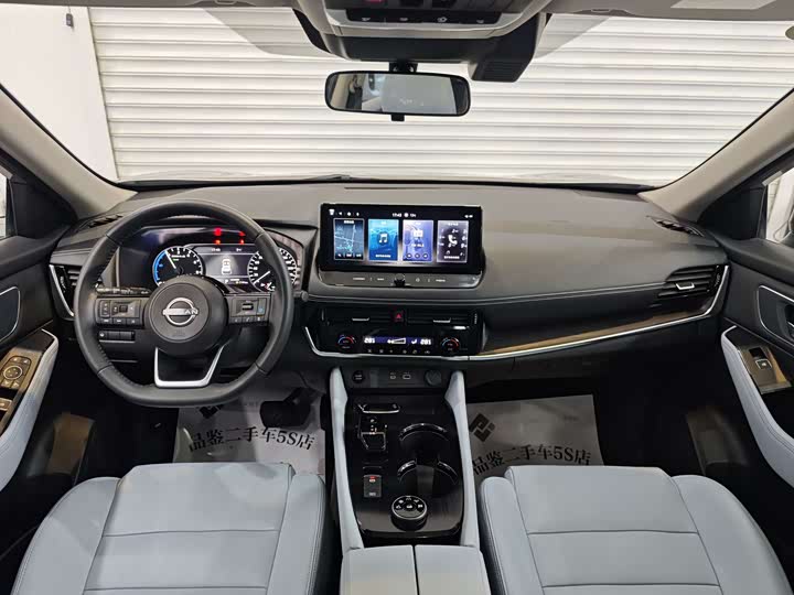 Nissan X-Trail 2023 2023款 e-POWER 超混双电机四驱豪华版