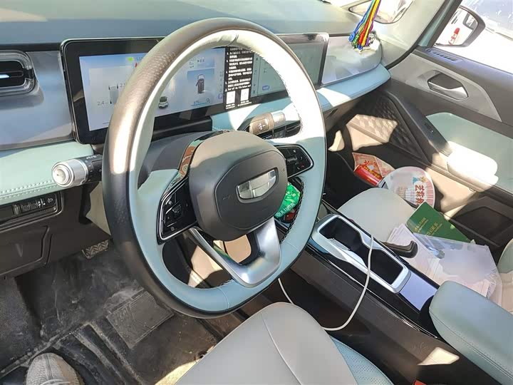 Geely Geometry E Firefly 2024 2024款 401km 萤光