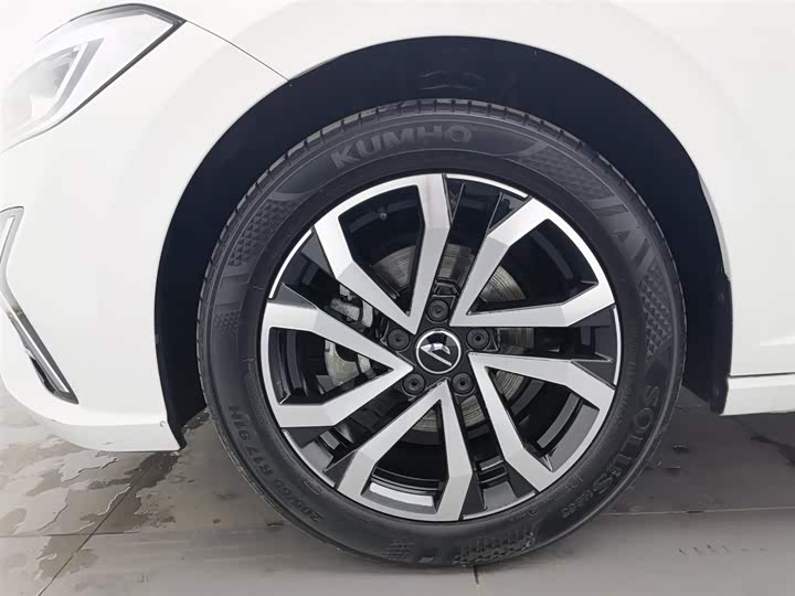 Jetta VA7 2025 2025款 1.4T 先到先得版